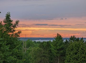 michigan/traverse-city/attraction/keith-j-charters-traverse-city-state-park