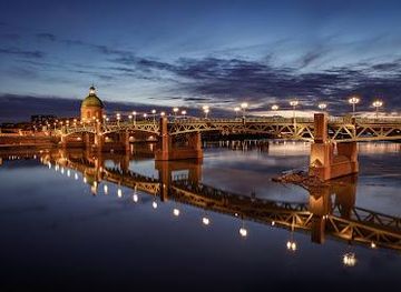 france/toulouse/attraction/place-saint-pierre