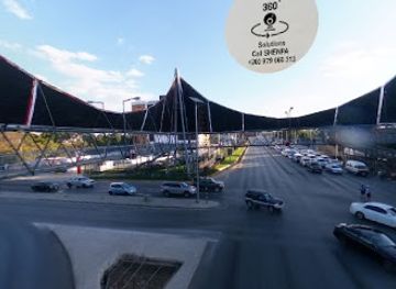 zambia/lusaka-national-park/attraction/manda-hill-walkover-bridge