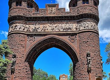 connecticut/west-hartford/attraction/soldiers-sailors-memorial-arch