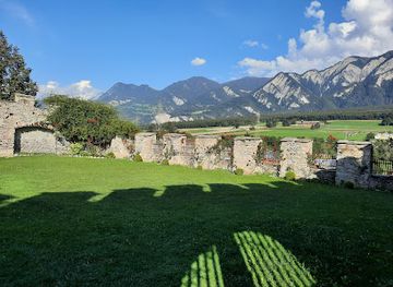 switzerland/graubunden/attraction/schloss-haldenstein