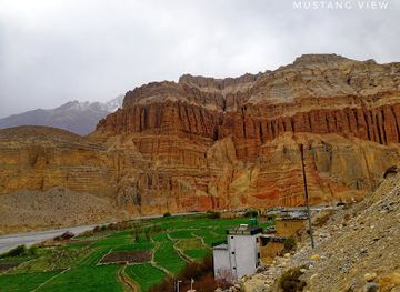 nepal/upper-mustang/attraction/chele-village