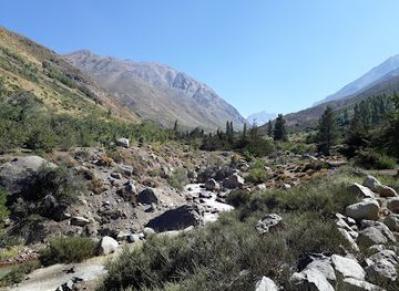 chile/metropolitan-region-of-santiago/attraction/yerba-loca-nature-sanctuary