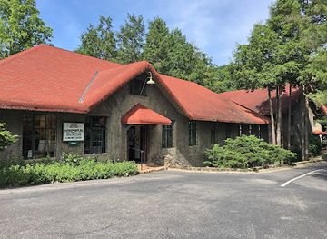 north-carolina/asheville/biltmore-village/attraction/biltmore-industries-homespun-museum