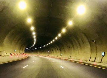 oman/ash-sharqiyah-north-governorate/attraction/nidab-tunnels1-asharqia-expressway