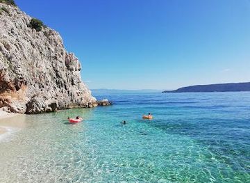 croatia/opatija/attraction/brsec-beach