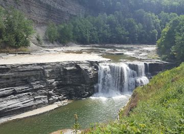 new-york/letchworth-state-park/attraction/lower-falls
