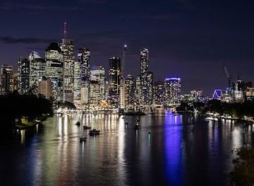 australia/brisbane/attraction/kangaroo-point-cliffs-lookout