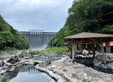 japan/mikawa/attraction/yubara-onsen-sunayu