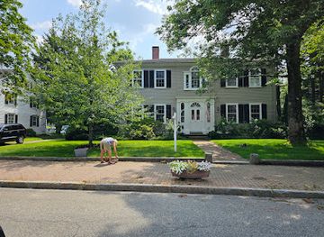 maine/kennebunkport/attraction/kennebunk-historic-district