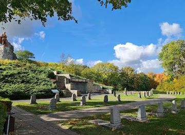 poland/warta-mouth-national-park/attraction/gedenkstatte-museum-seelower-hohen