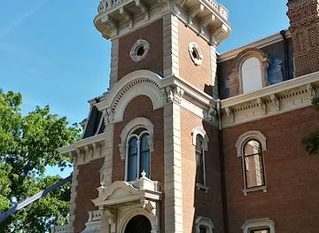 iowa/des-moines/downtown-des-moines/attraction/terrace-hill-historic-site