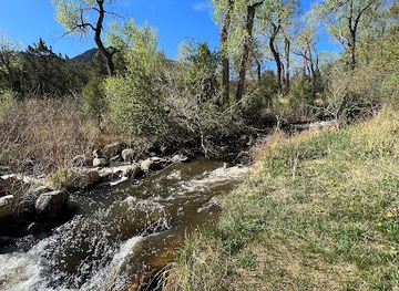 colorado/salida/attraction/picnic-area-springs-water