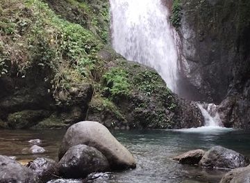 philippines/ilocos-norte/attraction/anuplig-falls