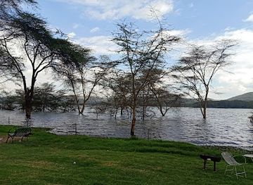 kenya/lake-naivasha/attraction/lake-oloidien