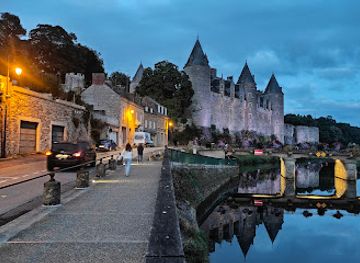 france/brittany/attraction/josselin-castle