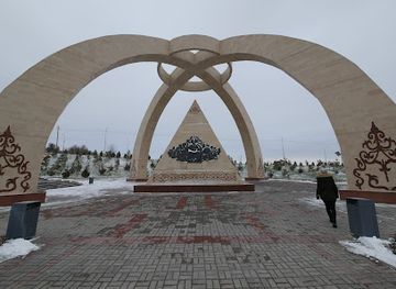 kazakhstan/southern-kazakhstan/attraction/south-kazakhstan-regional-museum-of-history-and-local-lore