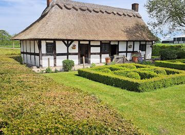 united-kingdom/staffordshire/attraction/izaak-walton-s-cottage