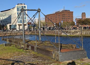 united-kingdom/liverpool/attraction/rennie-bridge