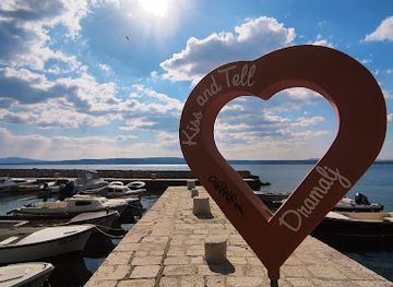 croatia/banovina/attraction/pristav-dramalj