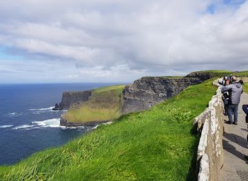 ireland/the-burren/attraction/corkscrew-hill