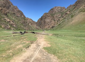 mongolia/terelj-national-park/attraction/gobi-gurvan-saikhan-national-park