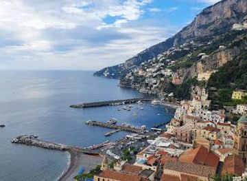 italy/pompeii/attraction/wine-tour-amalfi-coast