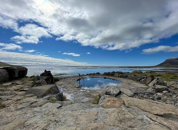 iceland/dynjandi-waterfall/attraction/krosslaug-hot-spring