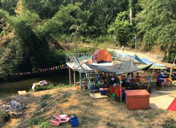 thailand/trat/attraction/tha-khum-khum-rak-suan-chom-yutthachak