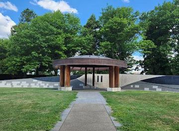 australia/canberra/attraction/magna-carta-place