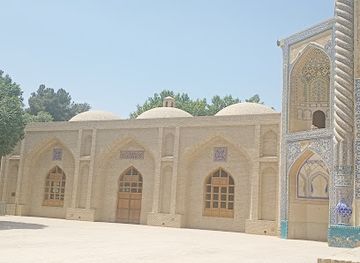 afghanistan/balkh/attraction/bagh-e-umomi