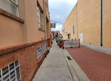 new-mexico/santa-fe/attraction/burro-alley