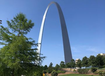 missouri/st-louis/attraction/museum-at-the-gateway-arch