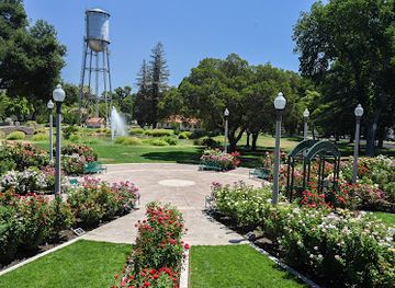california/stockton/attraction/university-park-world-peace-rose-garden