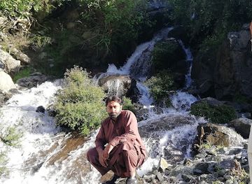 pakistan/karakoram-highway/attraction/waterfall-masjid-wali