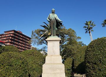 japan/satsuma/attraction/statue-of-okubo-toshimichi
