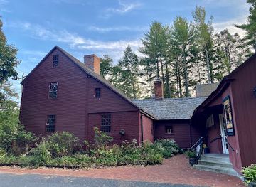 connecticut/west-hartford/attraction/noah-webster-house-west-hartford-historical-society