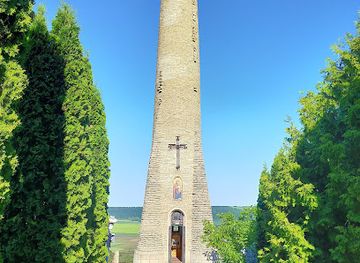 moldova/sipot-falls-natural-monument/attraction/candle-of-gratitude