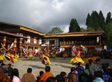 bhutan/pemagatshel/attraction/ogyen-doh-ngag-chokhorling-dratshang