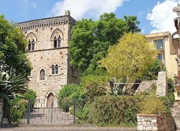 italy/catania/attraction/comune-di-taormina-palazzo-dei-duchi-di-santo-stefano