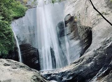 sri-lanka/ella/attraction/lanka-ella-waterfall