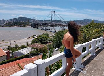 brazil/florianopolis/centro/attraction/ponte-hercilio-luz