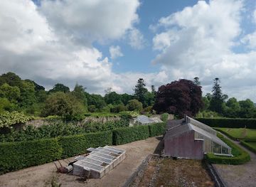 ireland/county-roscommon/attraction/strokestown-park-house-gardens