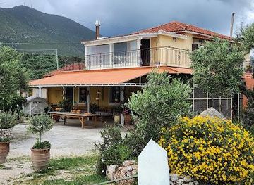 greece/zakynthos/attraction/therianos-family-farm