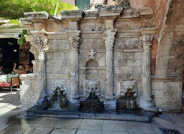 greece/chania/attraction/rimondi-fountain