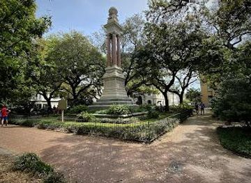 south-carolina/hilton-head-island/attraction/the-hauntings-walking-ghost-tour