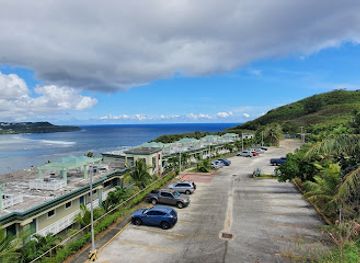 guam/mount-jumullong-manglo/attraction/pago-bay-overlook