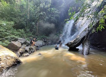india/guwahati/attraction/thiyapani-waterfall