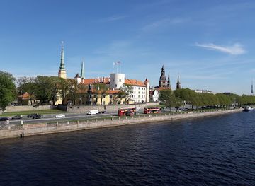 latvia/latgale/attraction/sculpture-kristaps-the-great