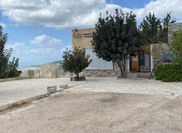 jordan/umm-qais/attraction/mahmyt-alyrmwk